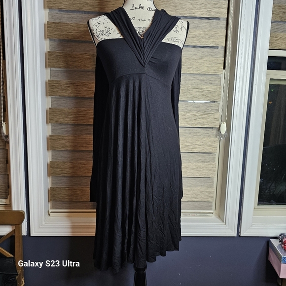 Comvertable dress to skirt - Picture 3 of 14